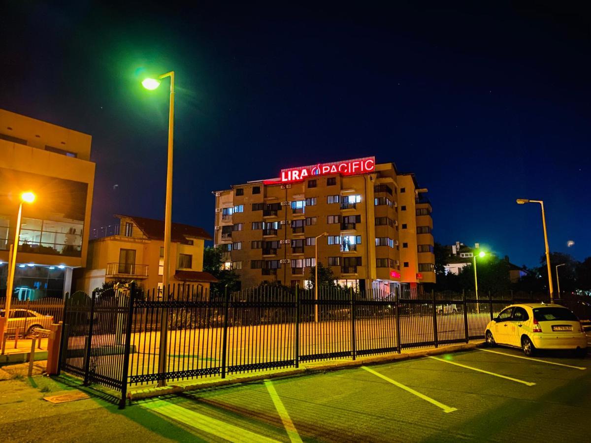 Lira Pacific Aparthotel コンスタンツァ エクステリア 写真