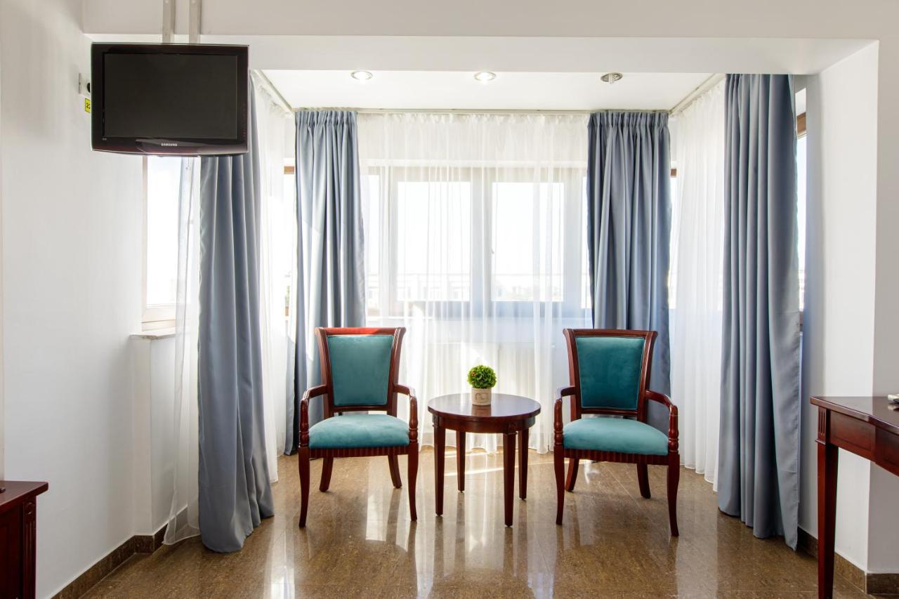 Lira Pacific Aparthotel コンスタンツァ エクステリア 写真