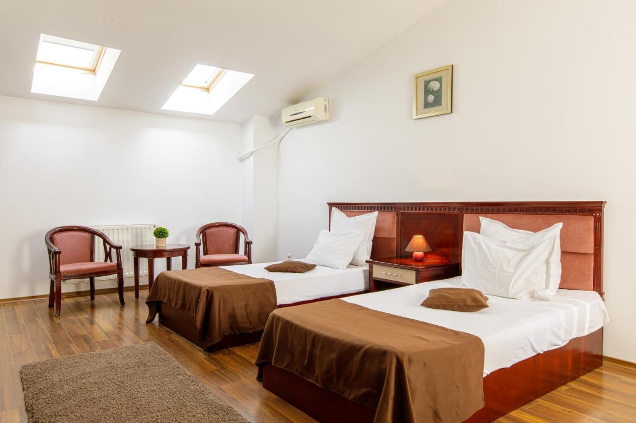 Lira Pacific Aparthotel コンスタンツァ エクステリア 写真