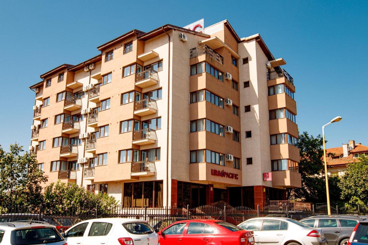 Lira Pacific Aparthotel コンスタンツァ エクステリア 写真