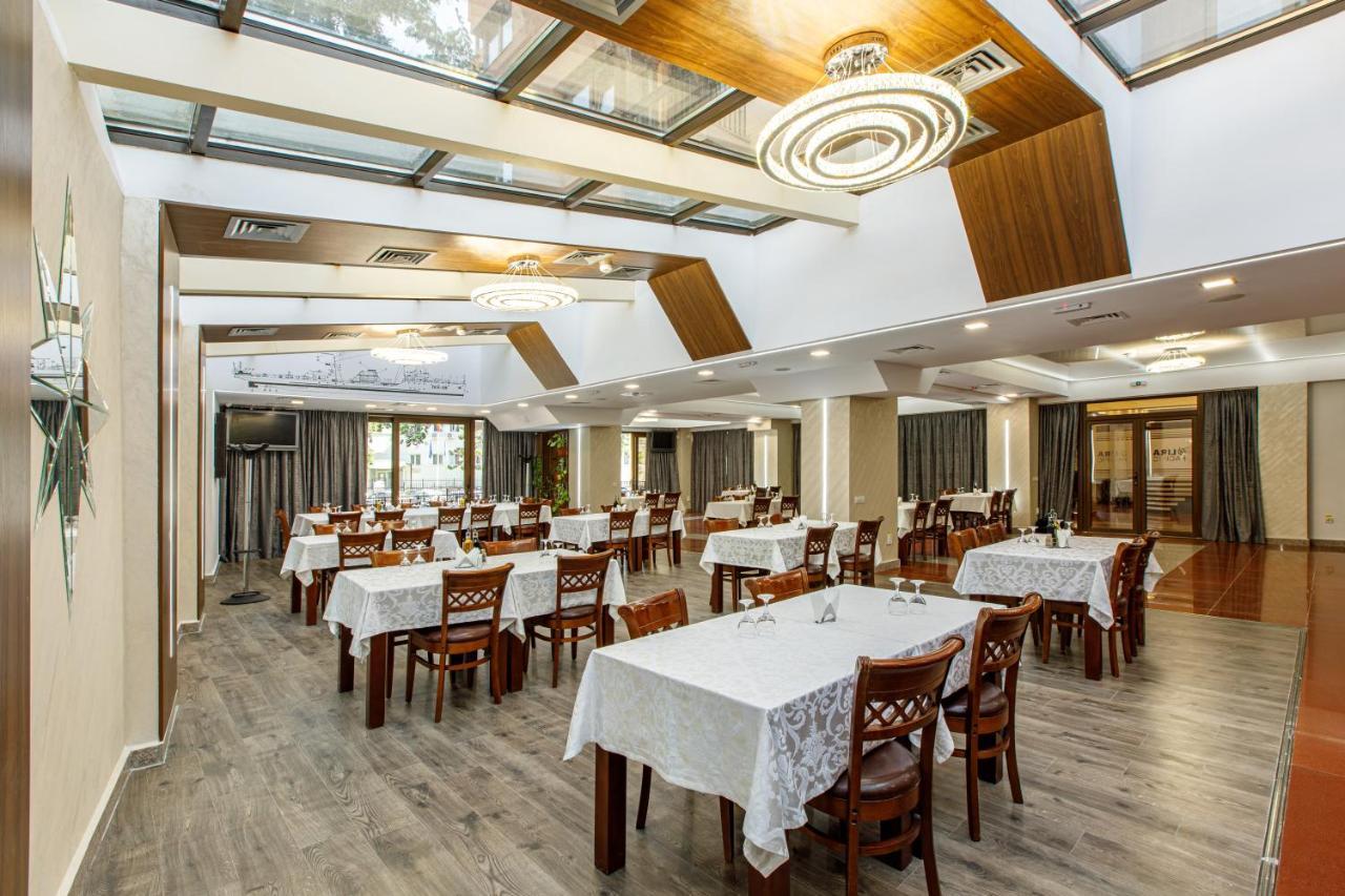 Lira Pacific Aparthotel コンスタンツァ エクステリア 写真