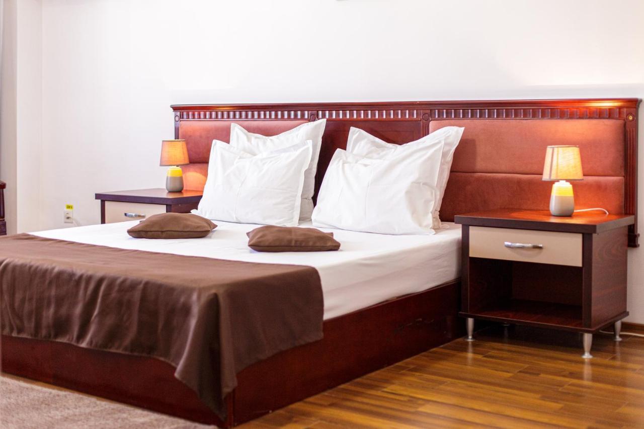 Lira Pacific Aparthotel コンスタンツァ エクステリア 写真