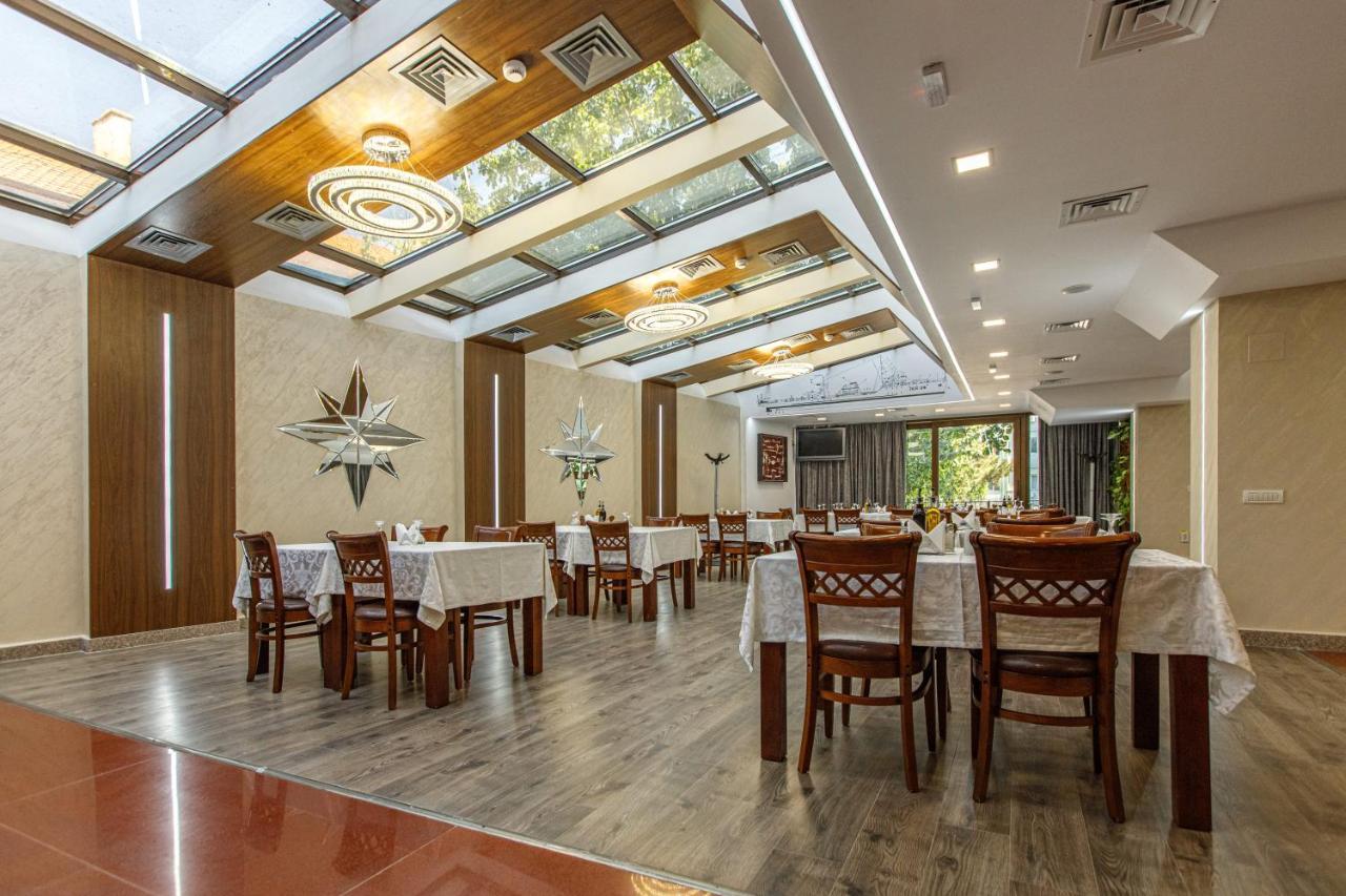 Lira Pacific Aparthotel コンスタンツァ エクステリア 写真