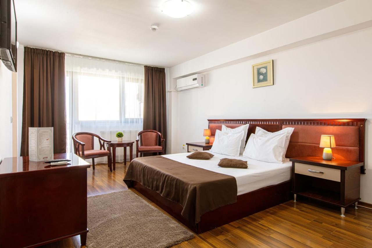 Lira Pacific Aparthotel コンスタンツァ エクステリア 写真