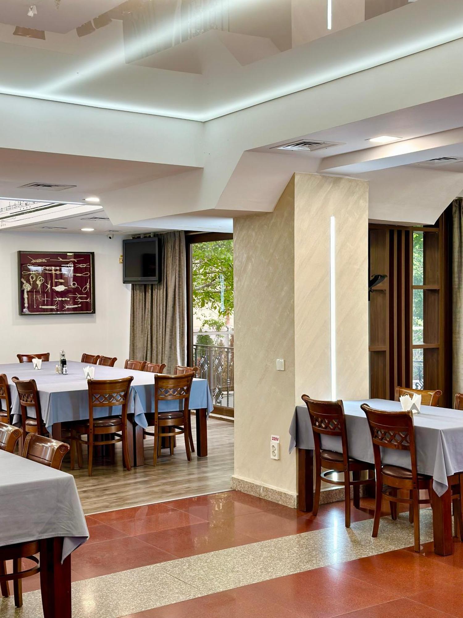 Lira Pacific Aparthotel コンスタンツァ エクステリア 写真